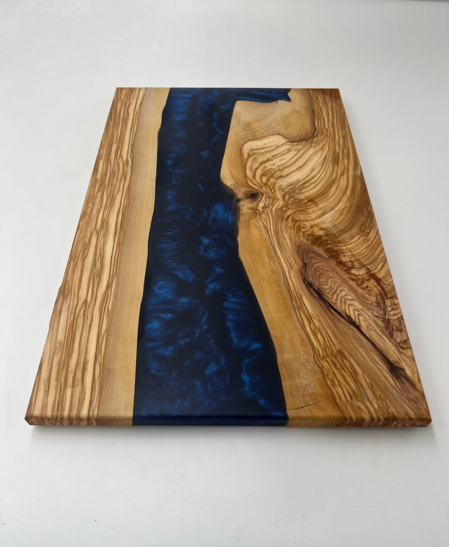 Olive Wood Epoxy Cutting Board (Pacific Blue)